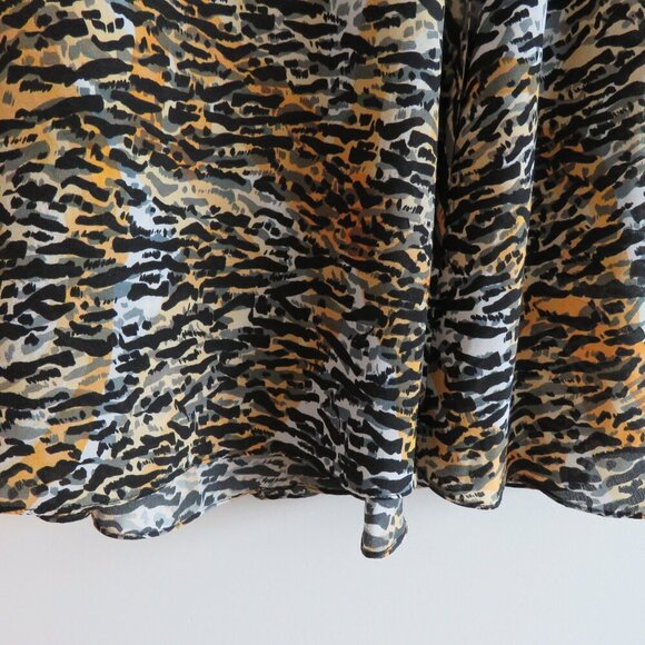 SALONI Lea 100% Silk Crepe Mini Wrap Dress in Ink Tiger Print - Size US 4 - Picture 15 of 16